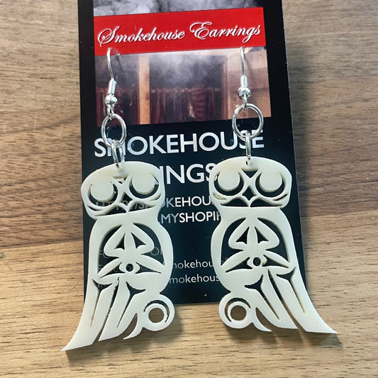 Ivory Acrylic Baby Snow Owl Smokehouse Earrings